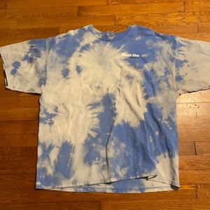 Value city bleach tie dye.